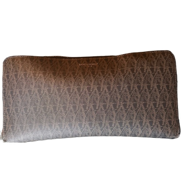 Saint Laurent Black and Gold Zippered Monogram Wallet - Picture 1 of 8